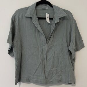 NWT GAP Flowy Top